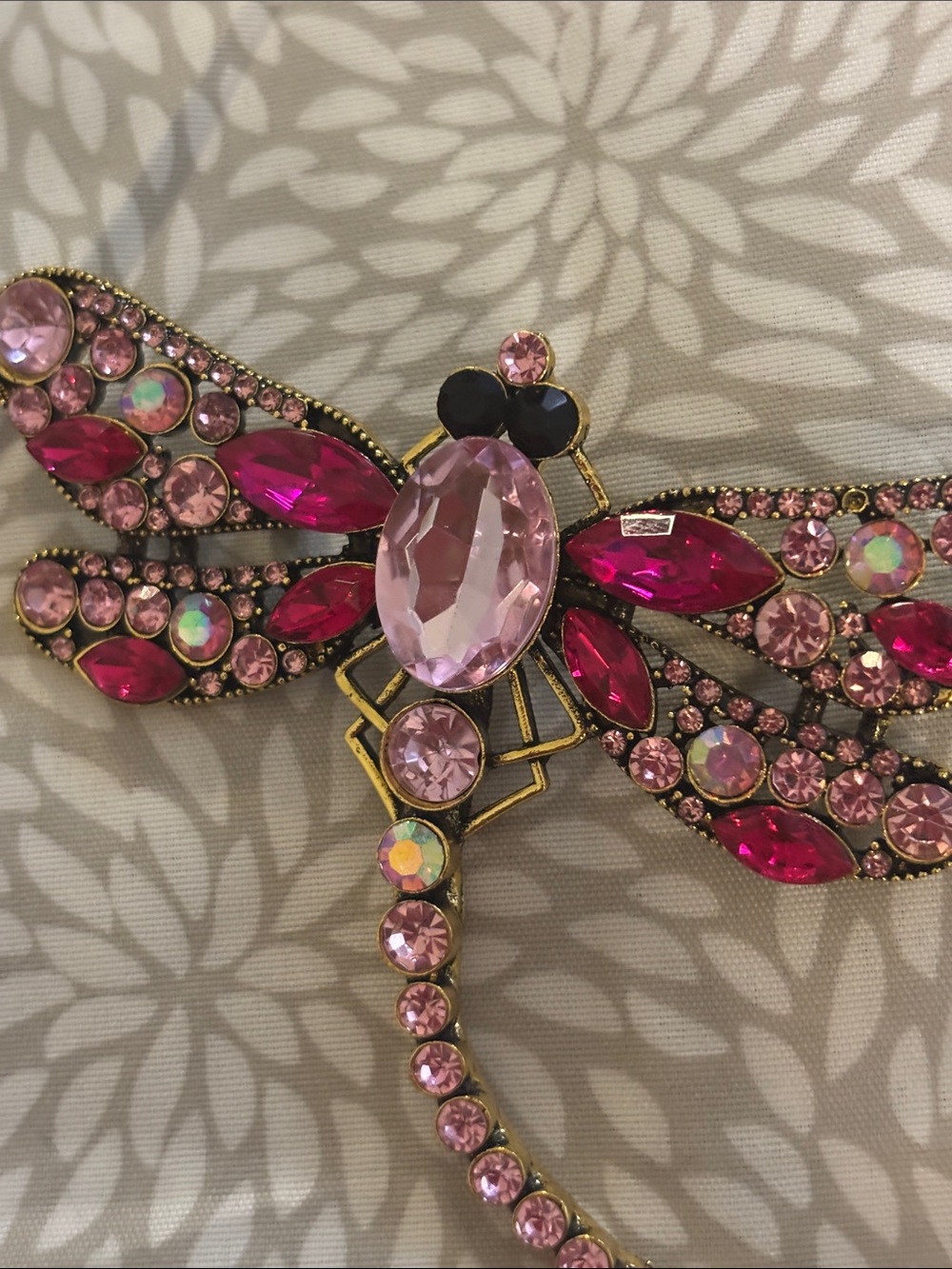 Big Pink Crystal Dragonfly Brooch - Picture 3 of 4
